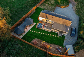 Bespoke Holiday Home With Private Pool And Hot Tub, Sleeps 8 Ref 34073P